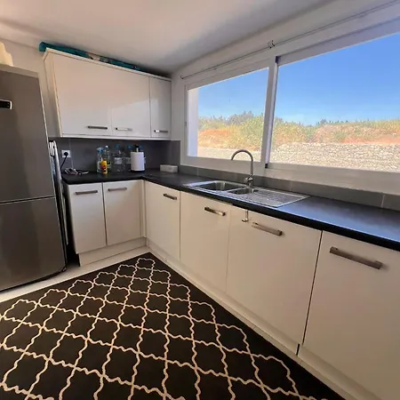 Great Location House With Parking Close To Puerto Banus W Jacuzzi Apartment Marbella